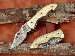 | Viking Explorer Folding Knife made from Damascus Steel: Unleash Your Inner Adventurer with This Compact and Stylish EDC Tool – Precision Craftsmanship, Portability, and Versatility in One Sleek Package!"