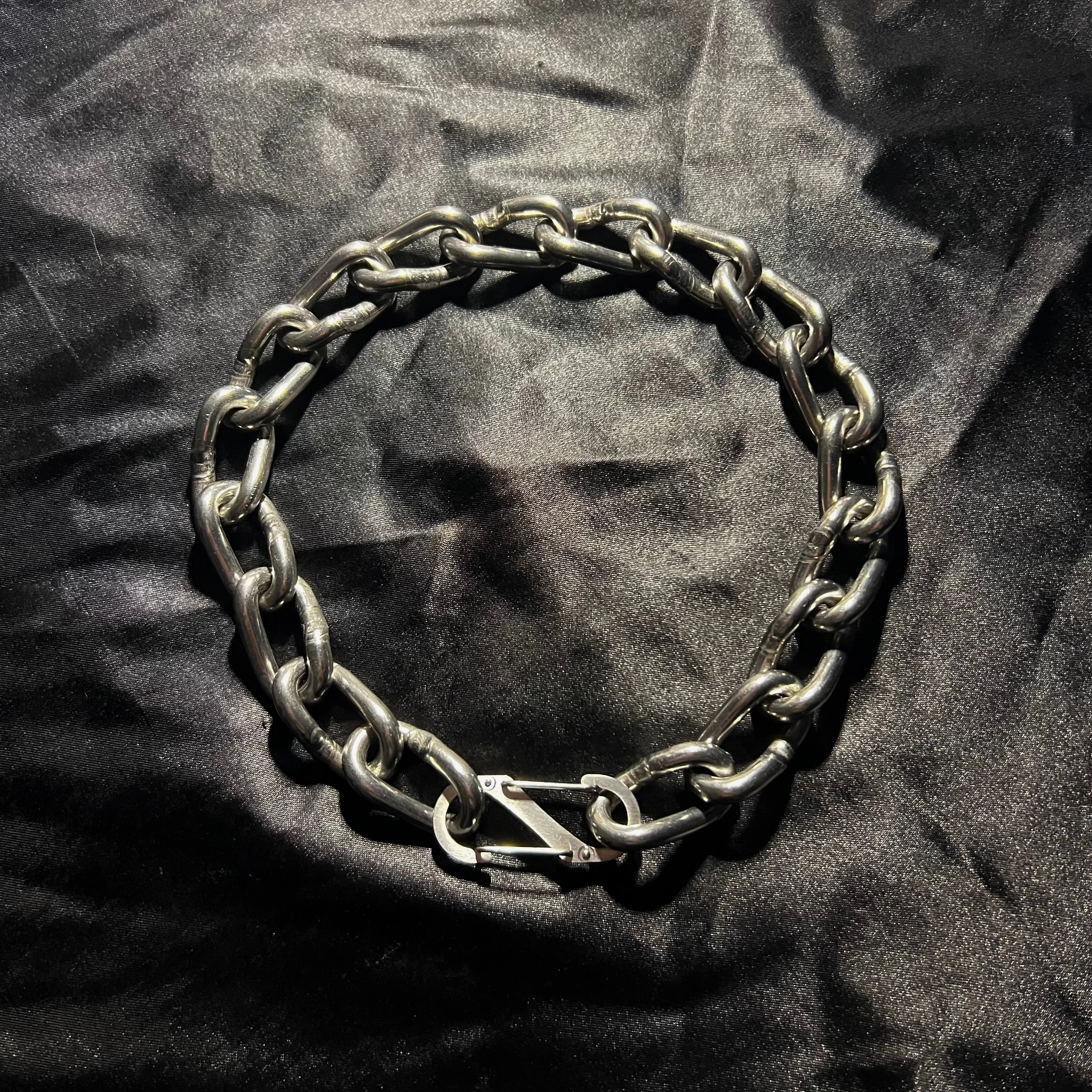 baby metal choker.