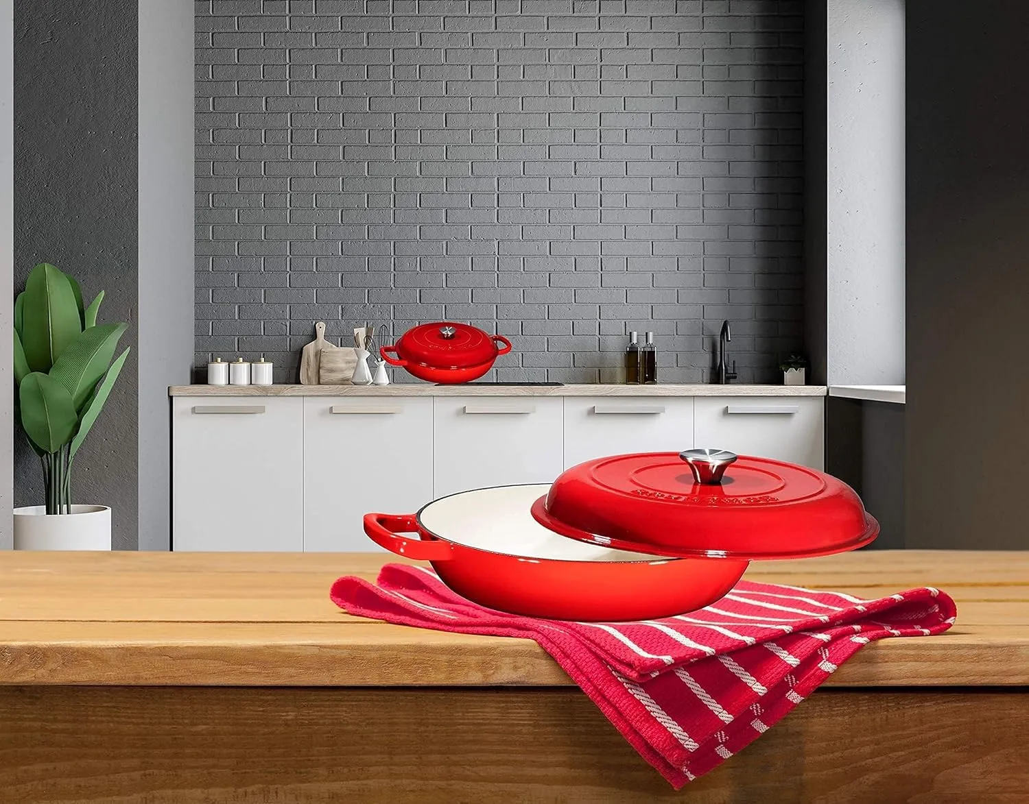 Bruntmor 3.8 Quart Enamel Cast Iron Dutch Oven - Crock Pot with Loop Handles and Lid - Versatile Cast Iron Skillet with Cover - Shallow Cookware Braising Pan for Casserole Dish - Gradient Red
