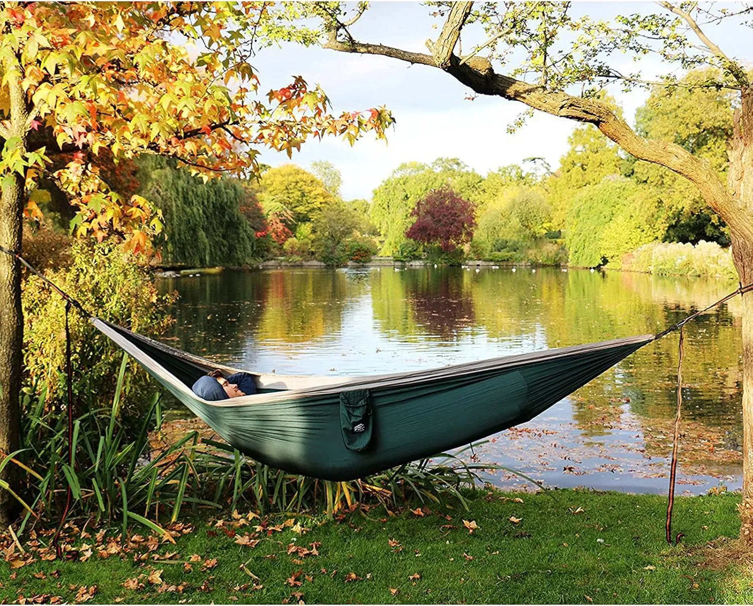 Camping Hammock Double & Single Portable Hammocks with 2 Hanging Straps Lightweight Nylon Parachute Hammocks for Backyard Travel Outside Hiking(118x79inch,Green)