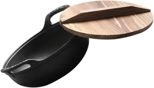 Cast Iron Skillet Saucepan Dutch Oven for Camping Outdoor Cooking Non-stick Pot Wide Range of Applications