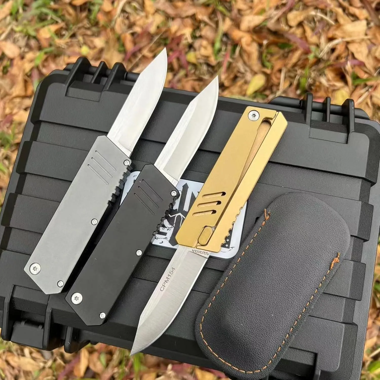Folding Knife Aluminum Practical Pocket Knife Unique Useful Multifunctional EDC Knife For Outdoor (Black)