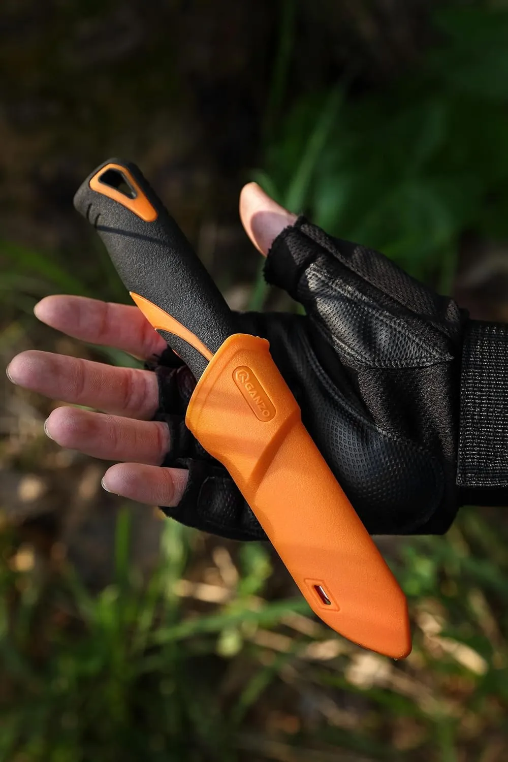 Ganzo G807-OR Fixed Blade Knife 9CR14 Stainless Steel Blade Ergonomic Anti-Slip Handle Camping Hunting Fishing Outdoor EDC Knife with PP Scabbard Sheath (Orange)