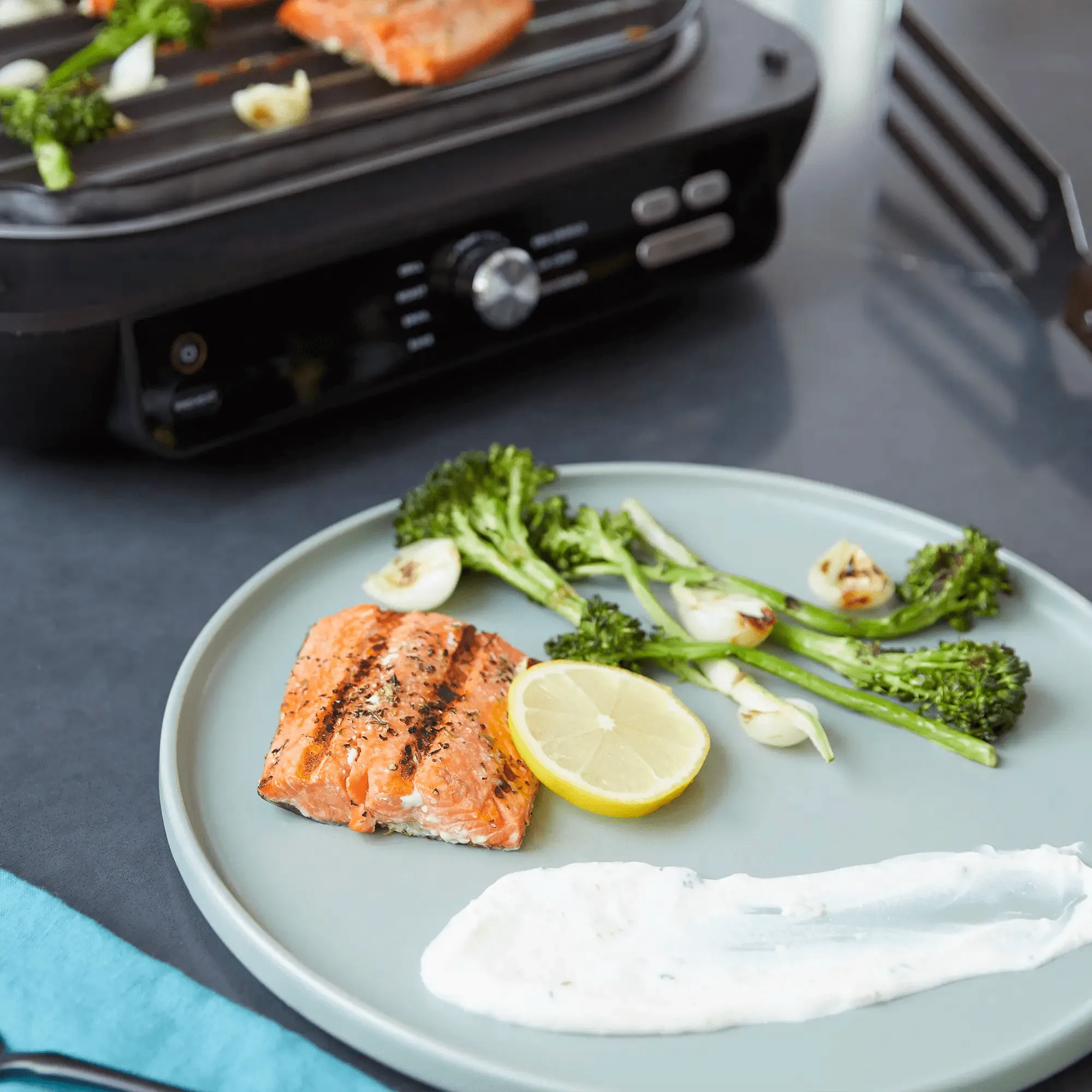 GrillGrate Sear'NSizzle Privacy-focused Members-only Smart XL Pro for the Foodi Grill