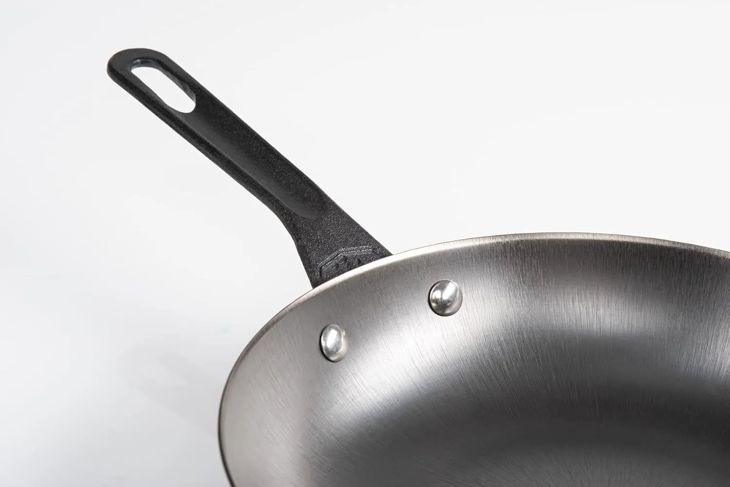 GSI Outdoors 60610 Guidecast Frying Pan, Cast Iron Skillet for Versatile Cooking, 10-Inch