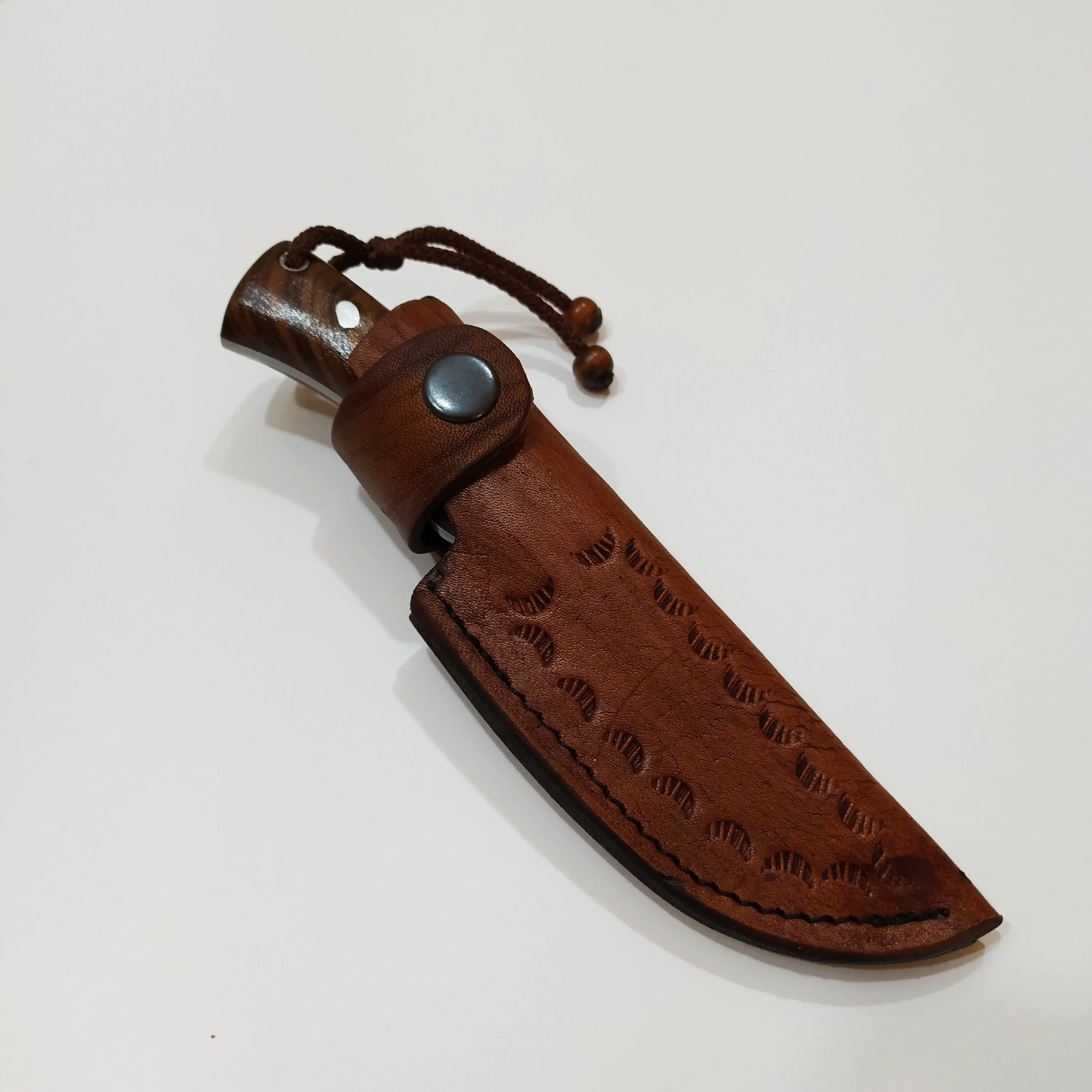Handmade Bushcraft Knife with Walnut Handle