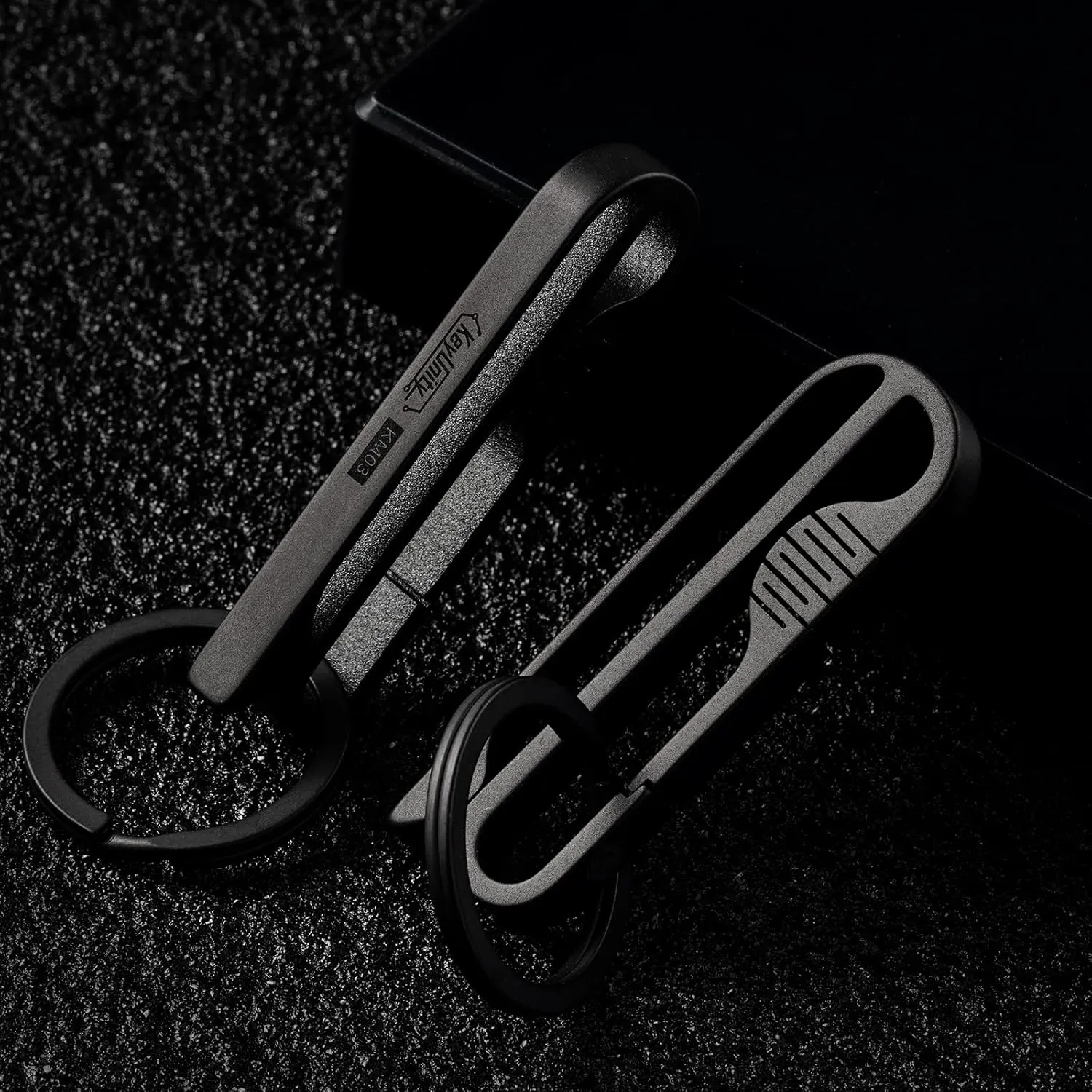 KeyUnity KM03 Titanium Keychain Clip Belt Loop Key Holder with Removable Key Ring for Duty Belt