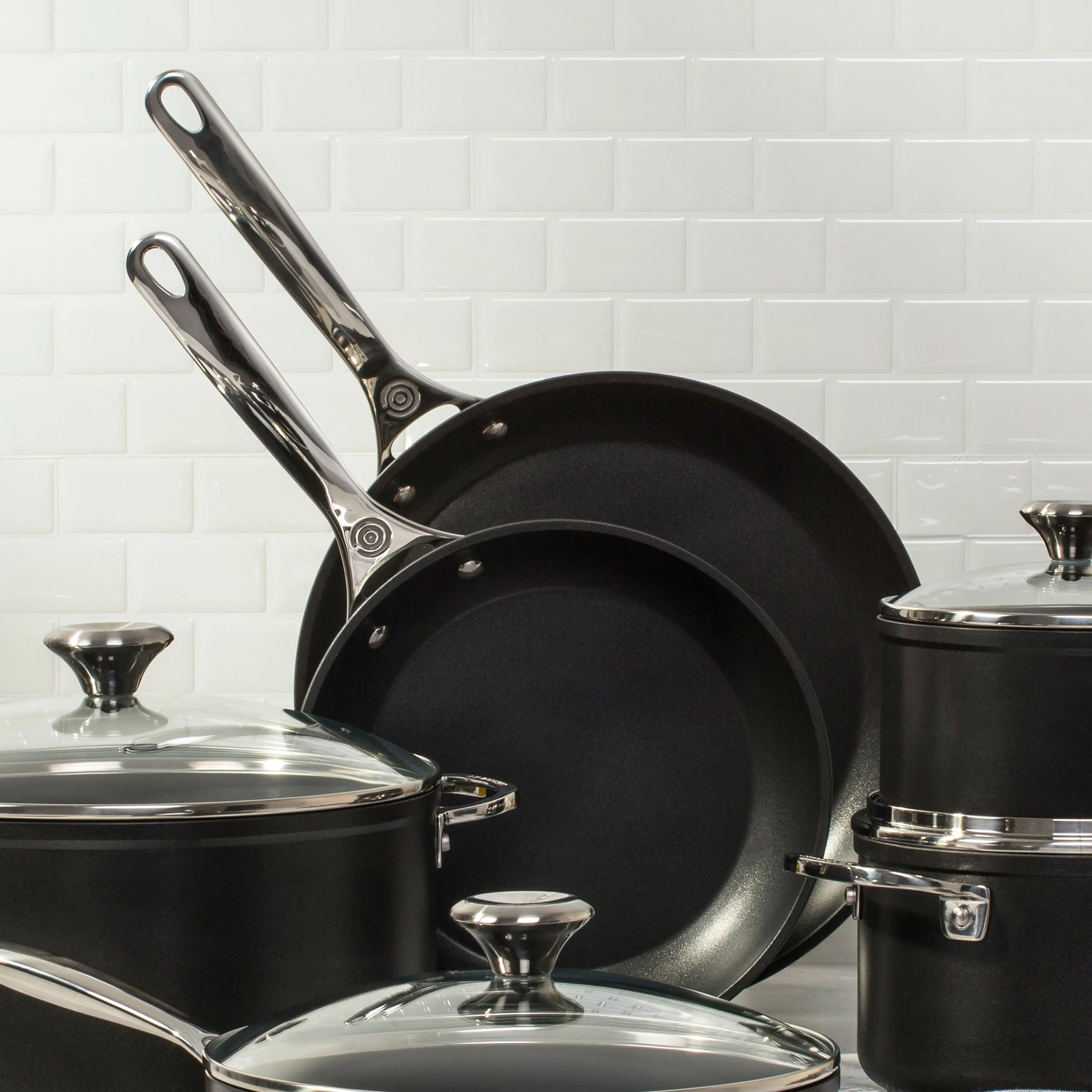 Le Creuset Toughened Nonstick Pro 8 & 10" Skillet Set
