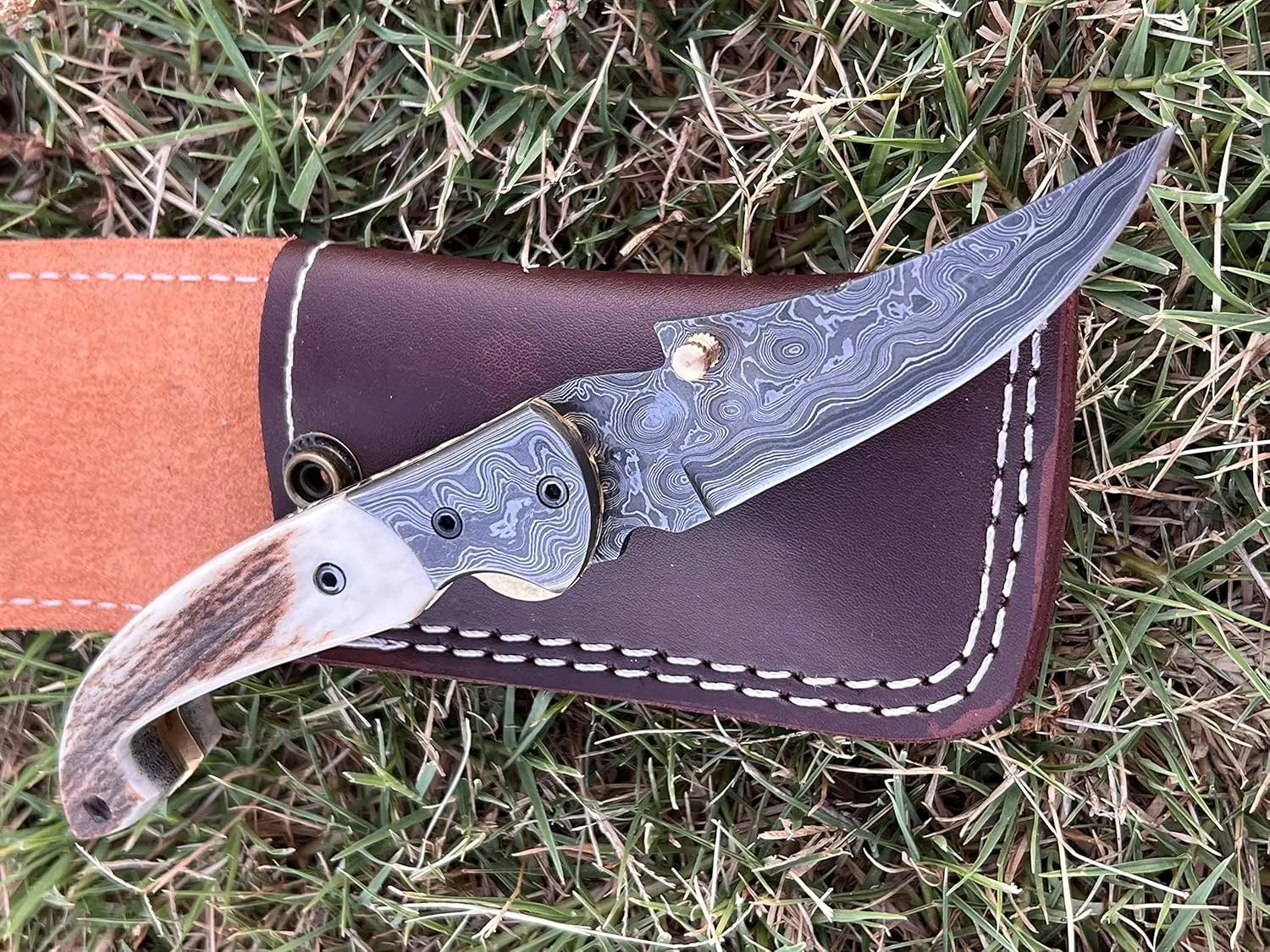 Limited Edition - FNA-32 Custom Handmade Damascus Steel Folding Knife - Beautiful Camel Bone Handle with Damascus Steel Bolsters (Stag Horn)