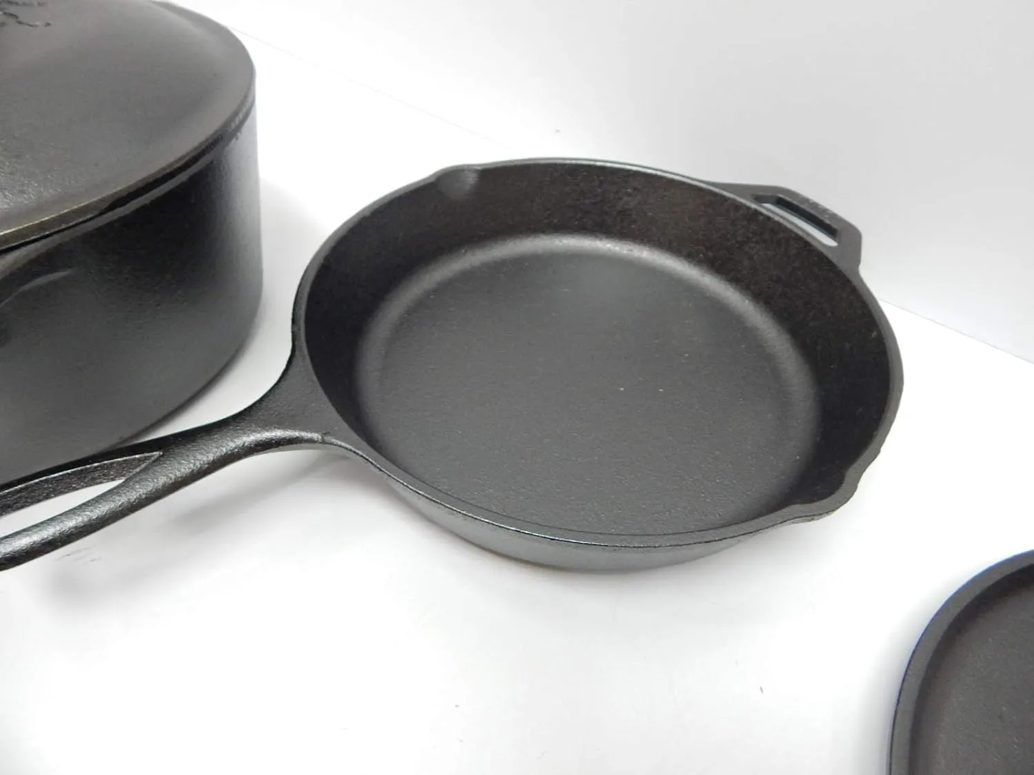 Lodge Cast Iron 4-Piece Cookware Set