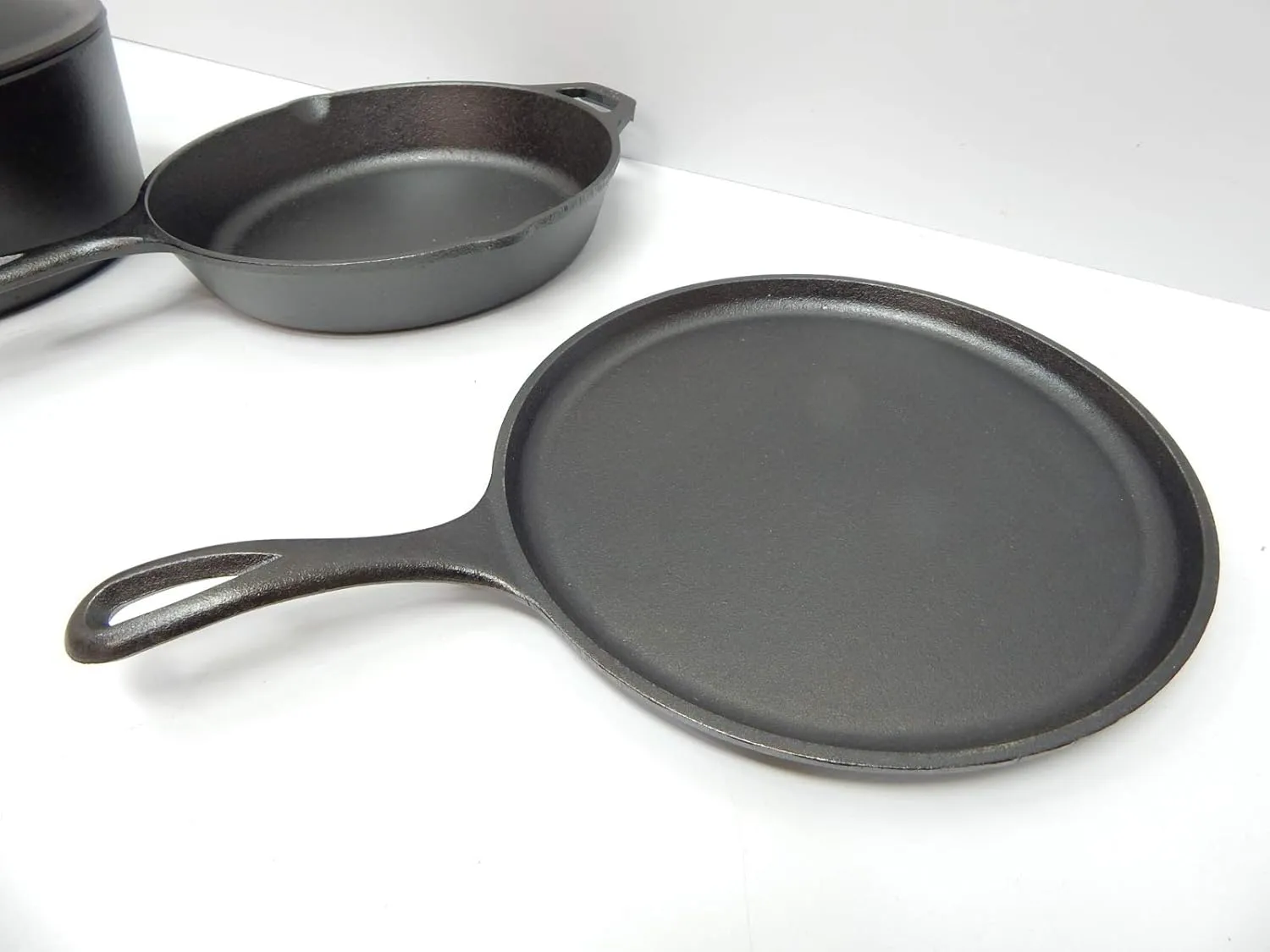 Lodge Cast Iron 4-Piece Cookware Set
