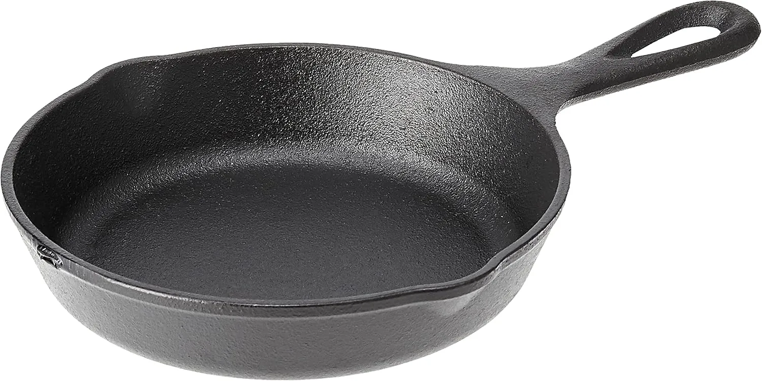 Lodge Wildlife Series-6.5" Cast Iron Skillet with Wolf Scene, Black
