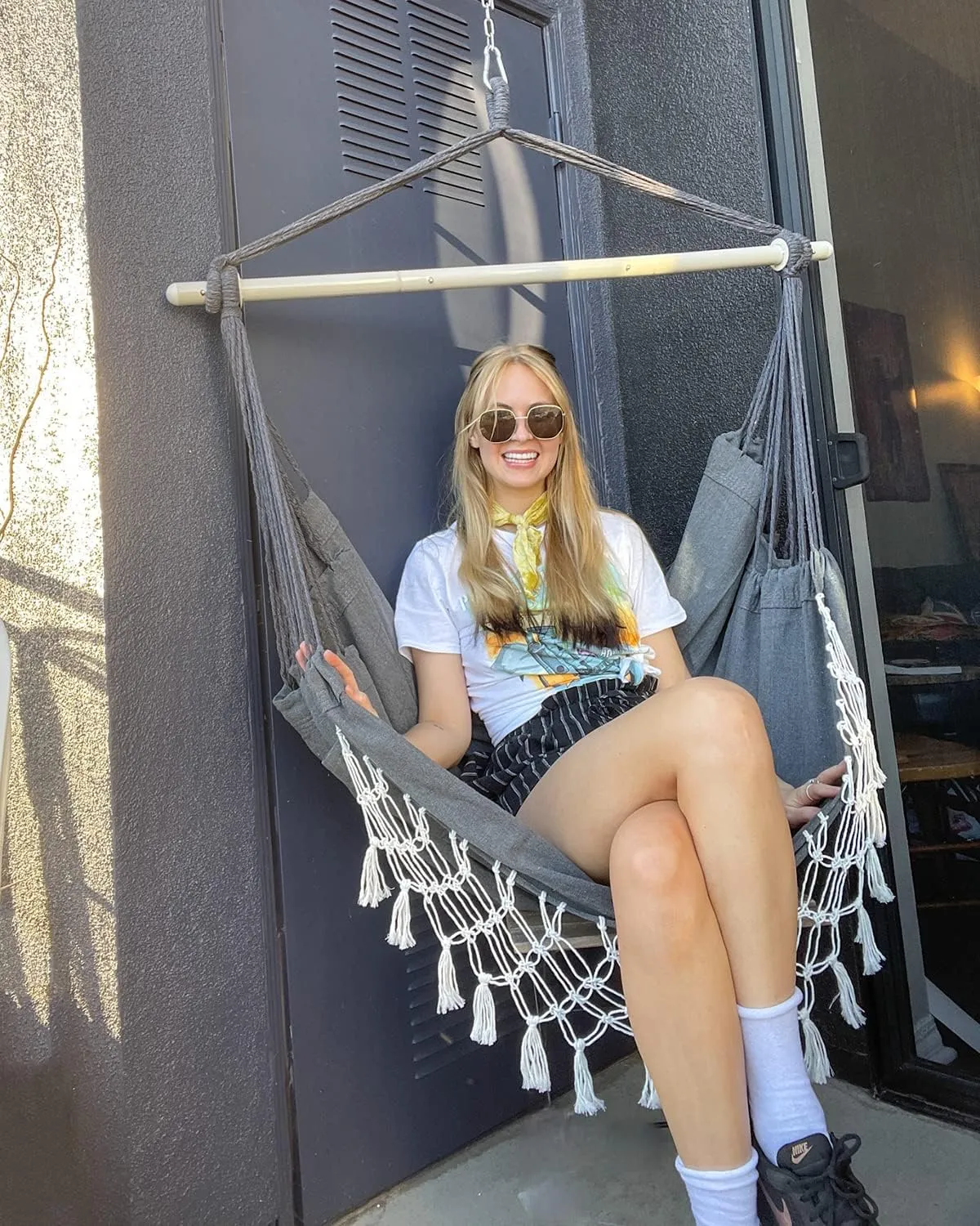 MIZTLI Hammock Chair Hanging Chair Swing Chair XXL Large Macrame Swing Indoor Hammock for Bedroom - Max 500 Lbs - 2 Cushions & All Hanging Kit Included