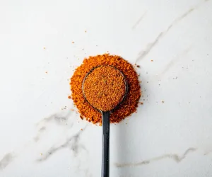 Savory Spice Red Rocks Hickory Smoke Seasoning - Hickory Smoked Dry Rub for BBQ, Beef & Homemade Barbecue Sauce | Salty & Smoky Paprika-Based Spice Blend (3 Cup Bag - Net: 14.7 oz)