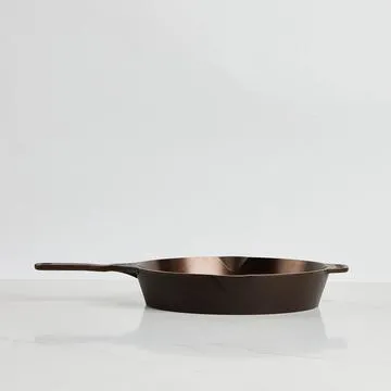 Smithey - 10 CAST IRON SKILLET