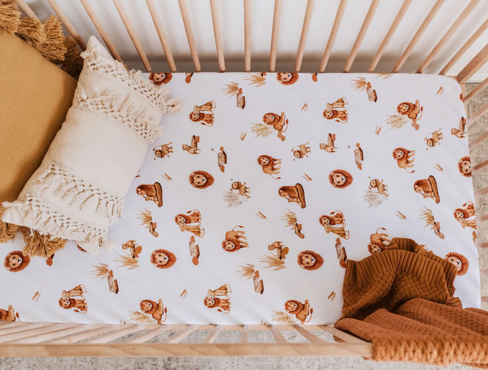 Snuggle Hunny Kids Fitted Cot Sheet - Lion