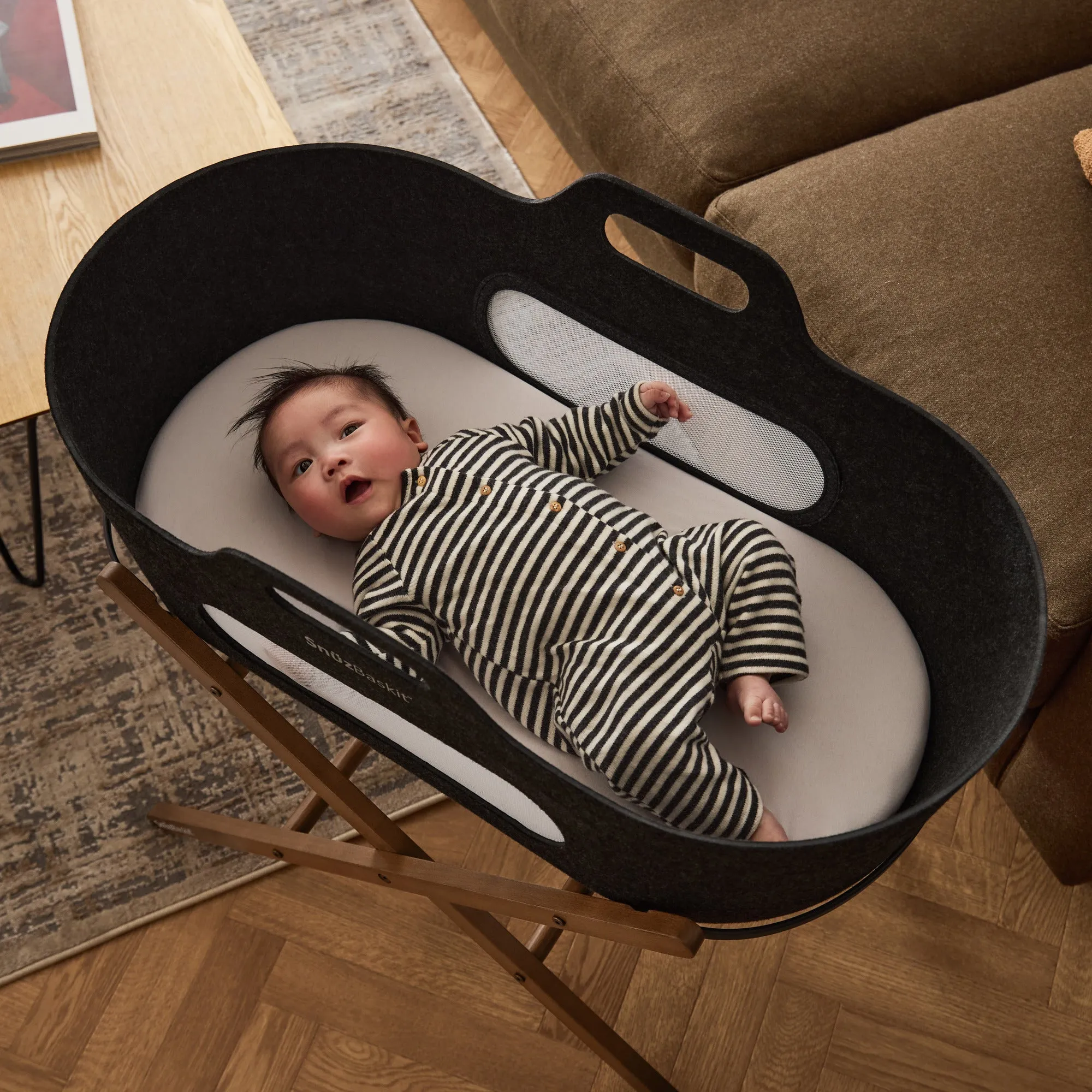 SnuzBaskit Moses Basket with Mattress and Stand Set