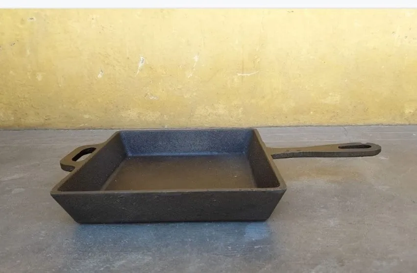 Square Skillet with Long Handle-SHC1004
