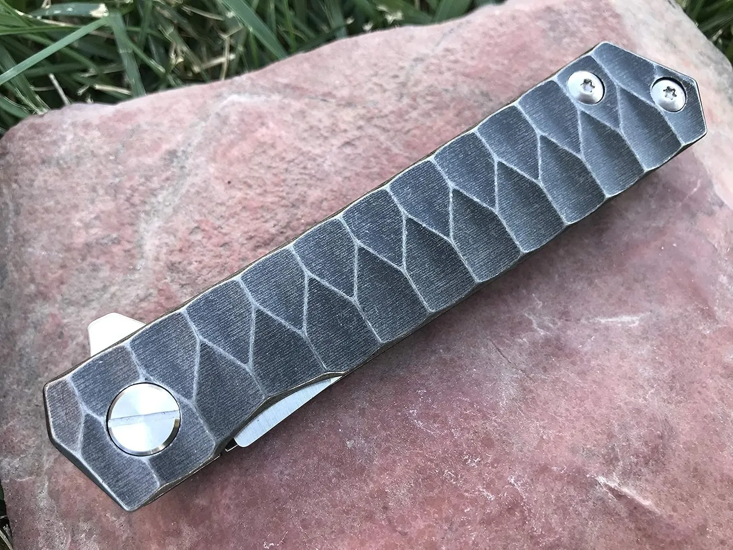 TACTICAL GEARZ Titanium Pocket Folding Knife for EDC, Solid Tc4 Titanium Handle, CPM-D2 Steel Tanto Blade, Includes Sheath (Saint DT)