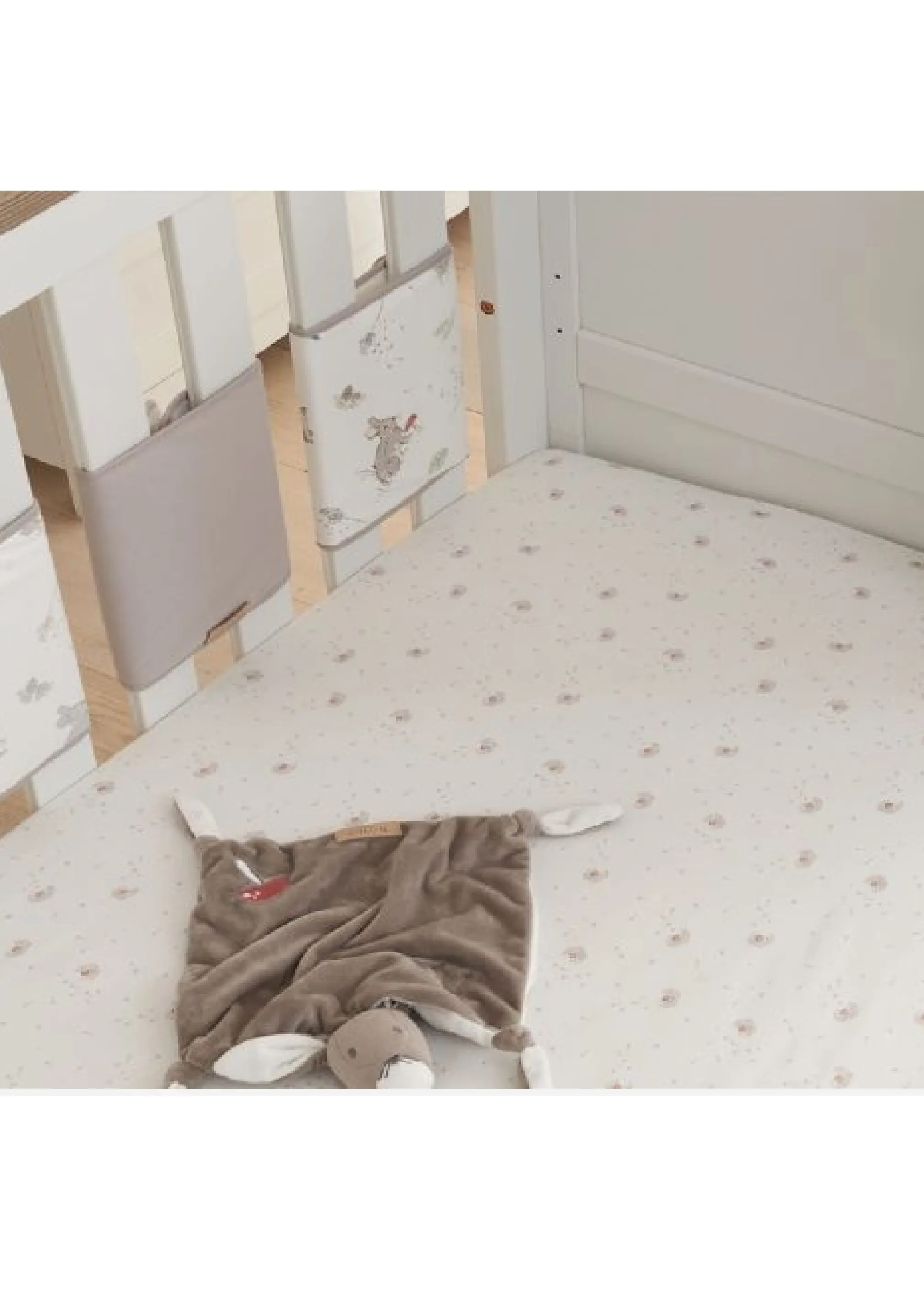 Tutti Bambini  Cot Bed Bundle - 2pk Sheets, Coverlet, Cot Wraps