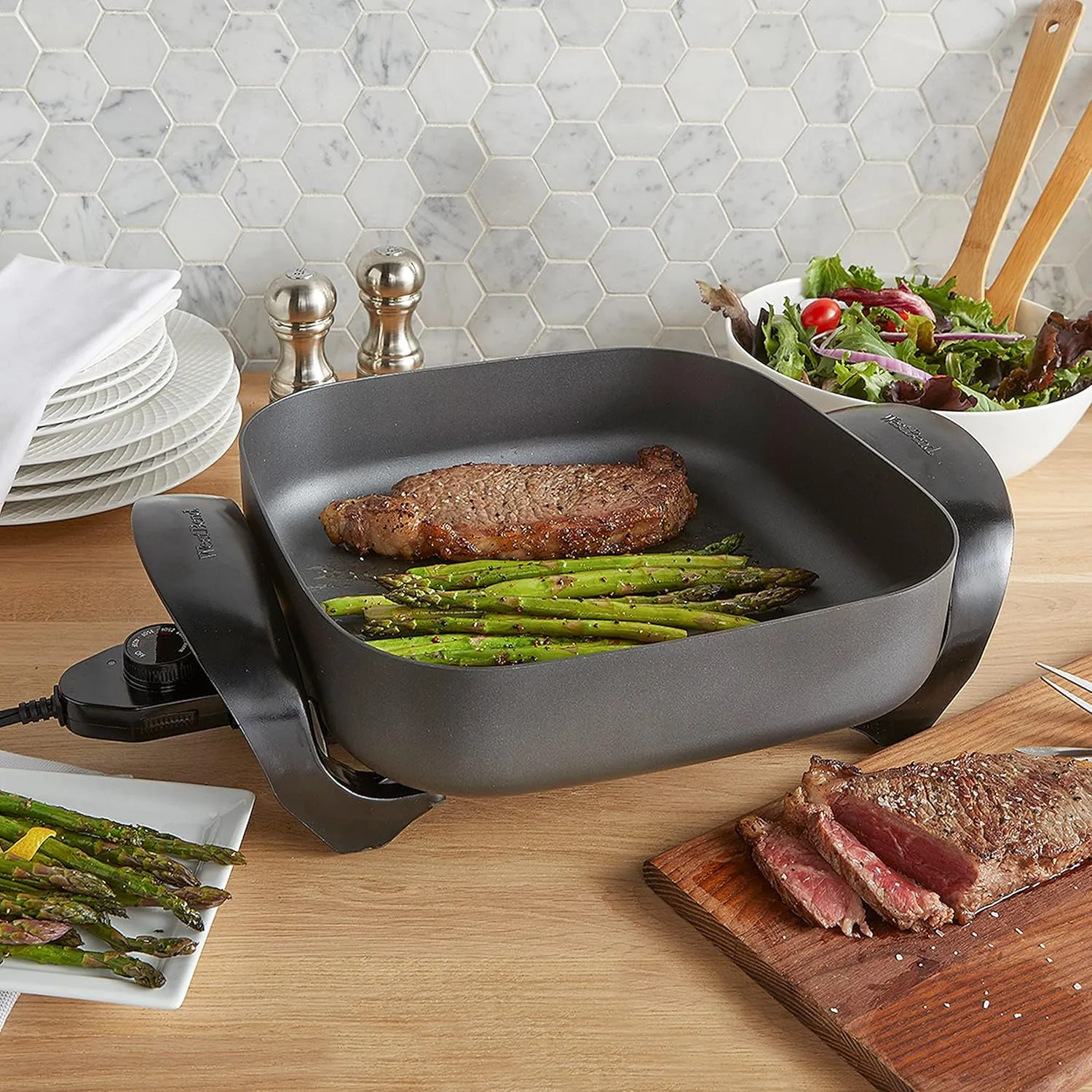 West Bend Electric Skillet Family-Sized 3-Inch Deep with Diamond Shield Scratch-Resistant Non-Stick Finish & Grease Channel for Healthier Cooking, 12-Inch, Gray