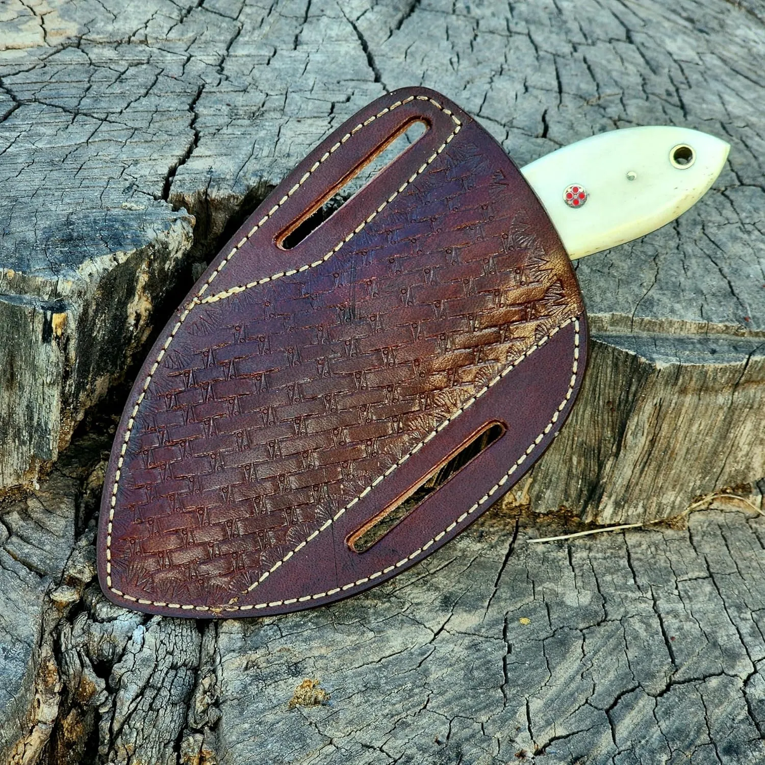 Wolf Cut Handmade Damascus Bull Cutter Knife Cowboy Knife Wood & Bone Handle Utility Knife EDC Fixed Blade Knife For Men women sharp Camping Knives Bushcraft Knife Classic Pancake leather Sheath (Blue Wood bone)